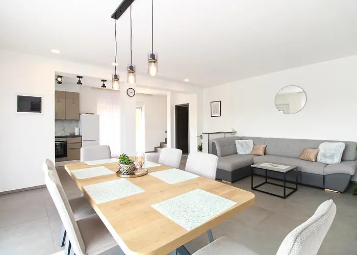 度假居 House Mara 2421